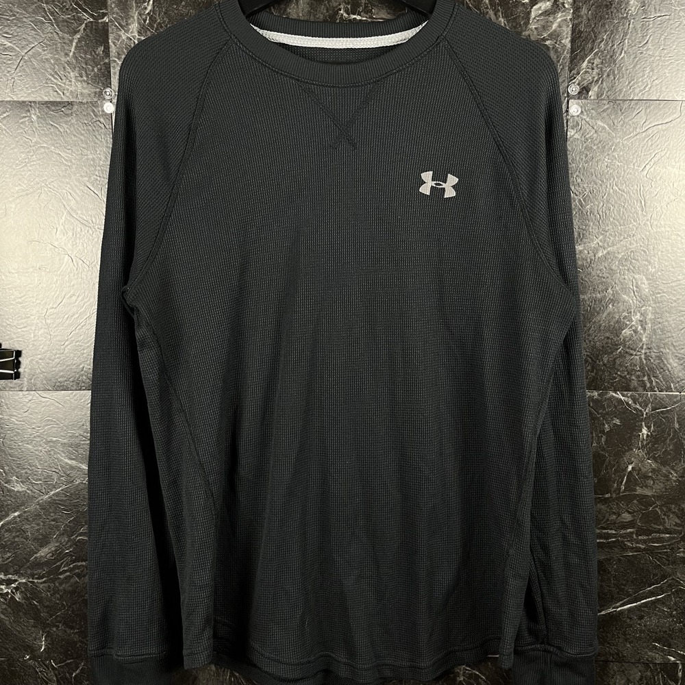 Under Armour Men's Black Thermal Sleeve Shirt Medium